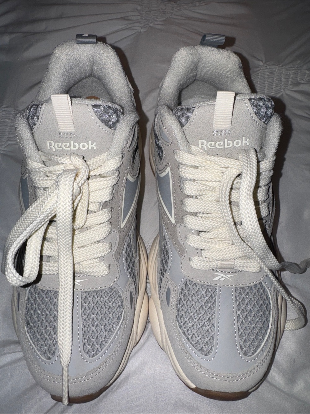 Reebok Light Gray and Cream Lace-Up Trainers